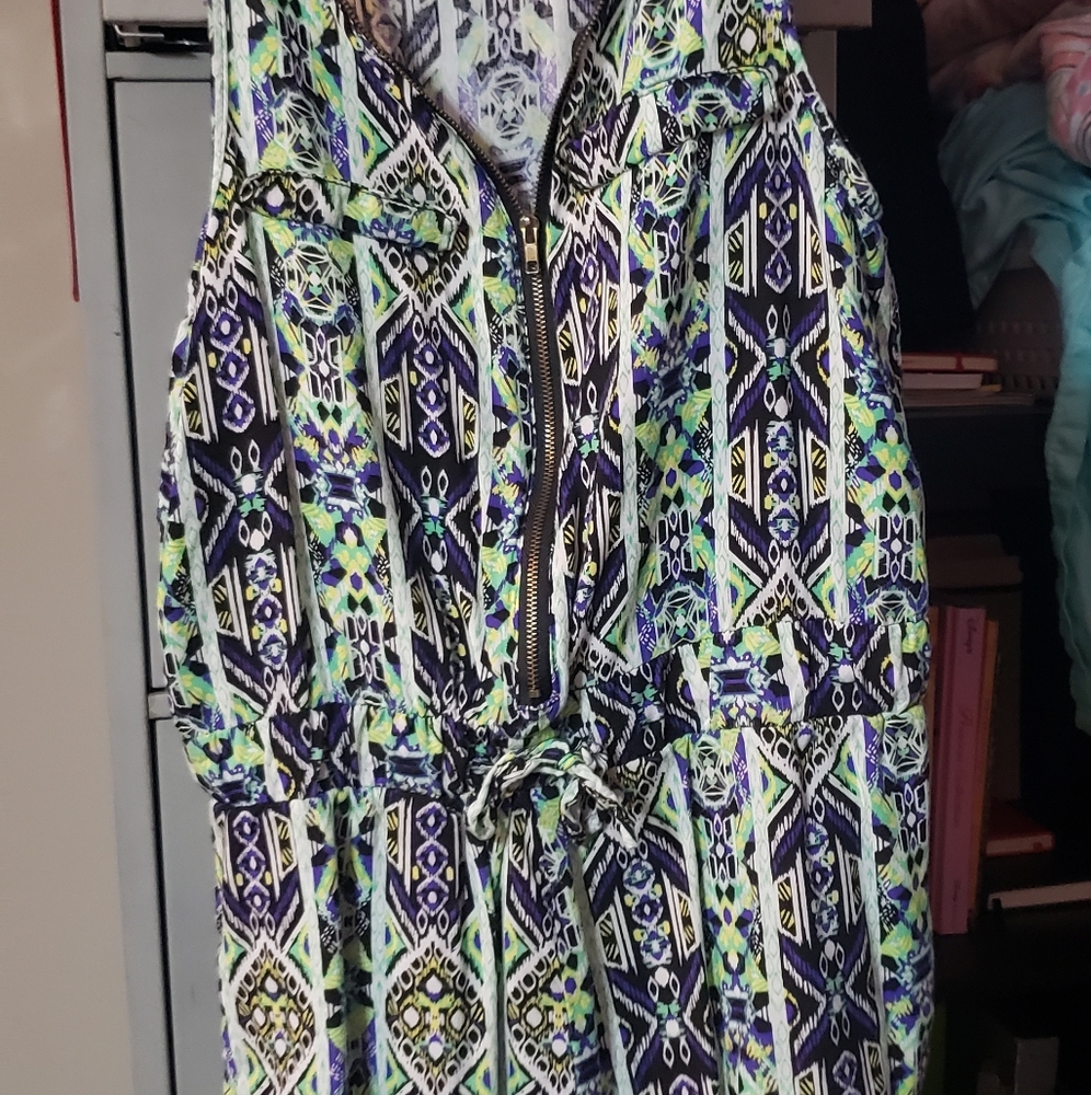 ROMPER - Picture 1 of 3